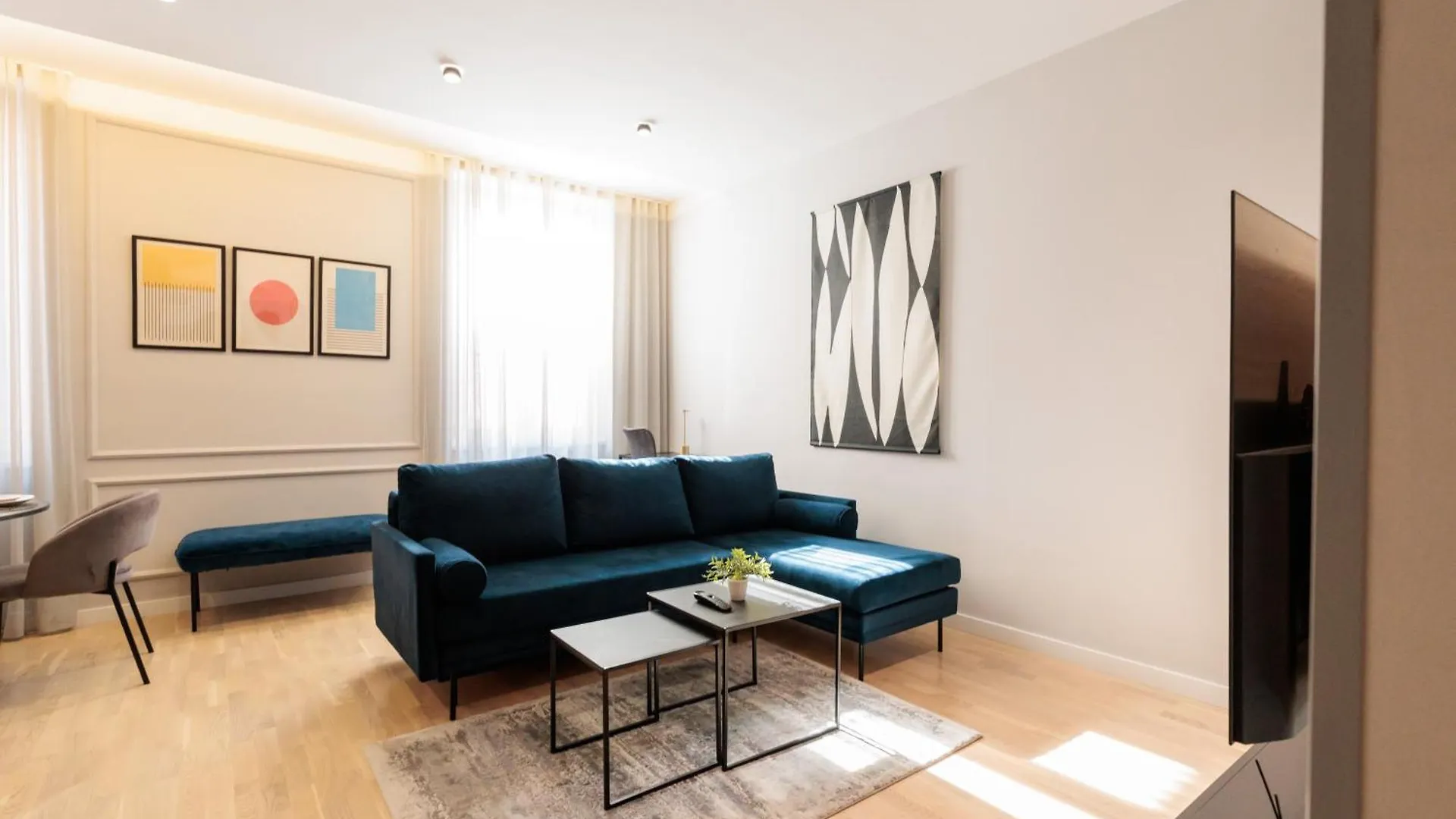 Zarina Apartment - Old Town Center زادار